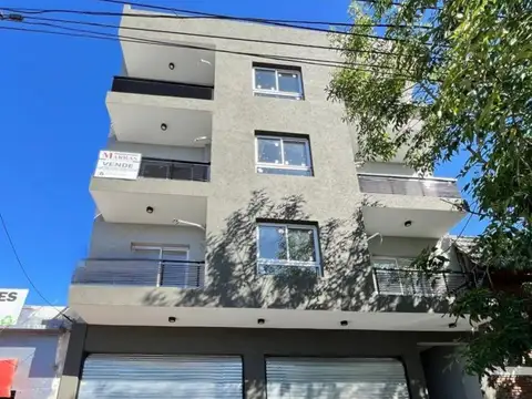 AV MOSCONI 1400, Piso 1