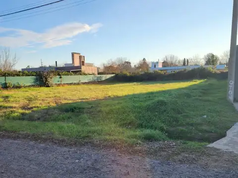 CORONEL LAVALLE entre PATRICIOS y GENERAL PAZ