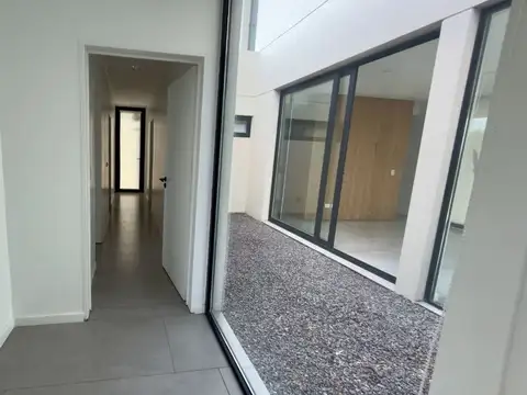 Casa 3 hab. en Barrio Puerto El Canton, Escobar