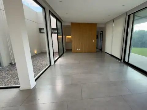 Casa 3 hab. en Barrio Puerto El Canton, Escobar