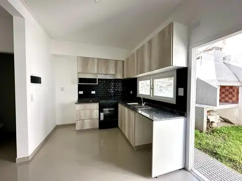 Casa en Venta en Olivos Uzal / Panamericana, USD 260.000