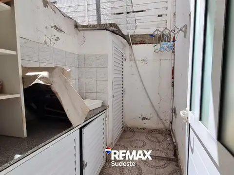 Depto Tipo Casa en Venta 46 años