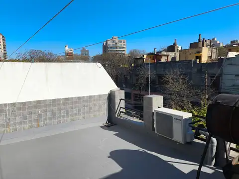 Depto Tipo Casa en Venta en Boedo, USD 110.000