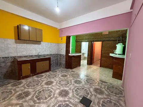Depto Tipo Casa en Venta en Bernal Oeste, USD 47.000