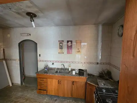 Depto Tipo Casa 5 ambientes con 2 baños