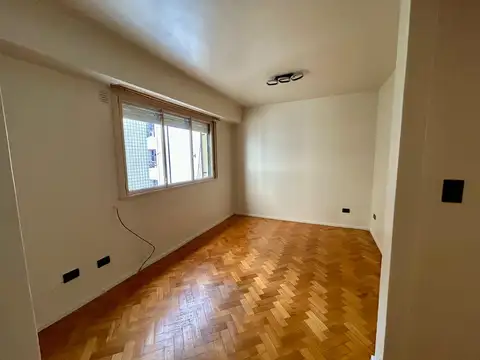 Avenida Juan Bautista Alberdi 200, Piso 6