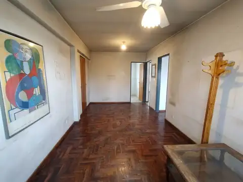 Venta Depto 2 Dorm 5ta sección a metros UTN
