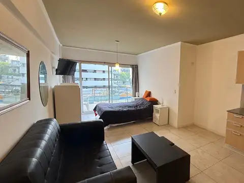 Vera 900, Monoambiente Divisible, Amoblado Contrafrente con Balcon Villa Crespo