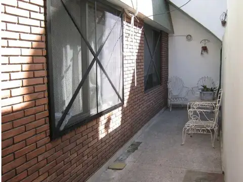 Depto Tipo Casa en Venta 35 años