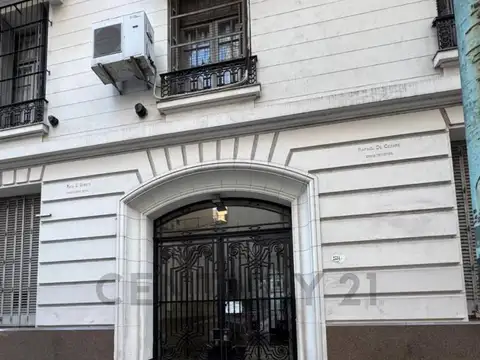 VENTA DEPARTAMENTO  5 AMBIENTES BALVANERA/RECOLETA