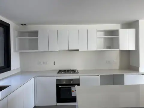 Departamento 4 ambientes con 3 baños