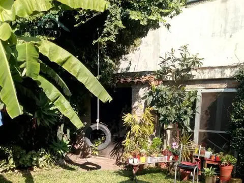 Casa en Villa Ballester, Combet al 6200, Con patio