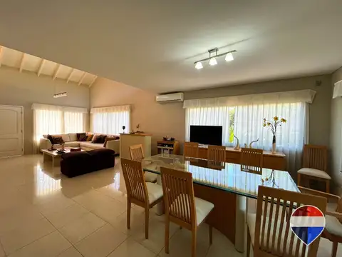 Casa en Venta en La Martona, USD 460.000