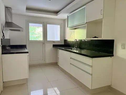 3 suites en Bilú Carrasco. Gran terraza, parque y lago.