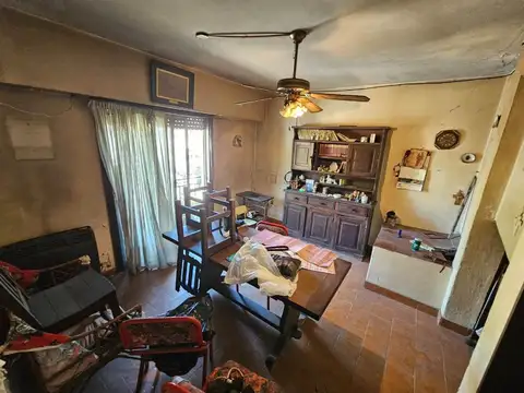 Depto Tipo Casa en Venta de 8 ambientes
