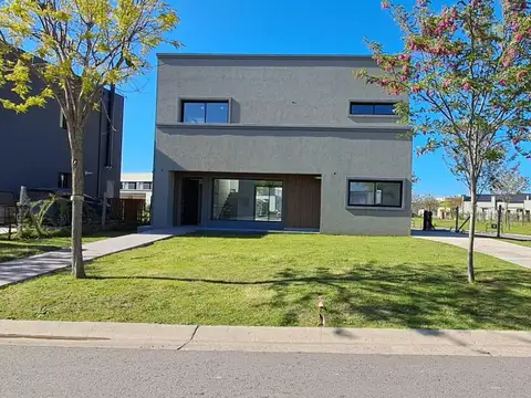 LEANDRO N.ALEM 3366 DERQUI