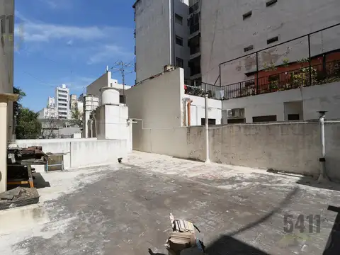Depto Tipo Casa 5 ambientes con 2 baños