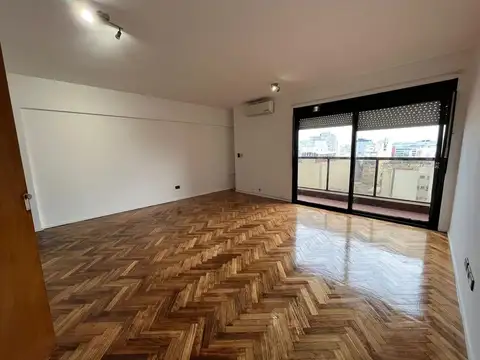 Departamento en Alquiler en Monserrat, Capital Federal