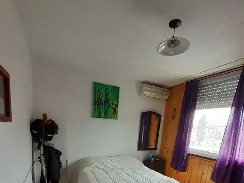 DEPARATAMENTO 3 AMBIENTES - 1° PISO POR ESCALERA - HAEDO NORTE