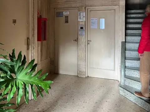 Avenida Martín García 600, Piso 8°