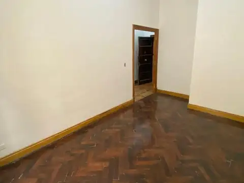 Departamento 5 ambientes con 2 baños