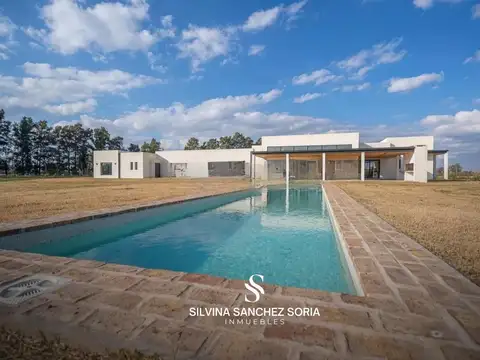 CHACRA 5 AMBIENTES EN VENTA LAS VIZCACHAS