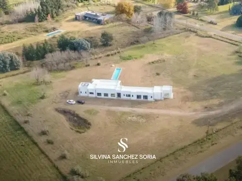 CHACRA 5 AMBIENTES EN VENTA LAS VIZCACHAS