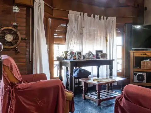 Depto Tipo Casa en Venta de 4 ambientes