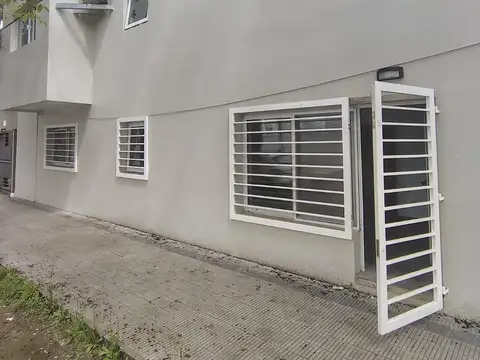 Departamento en Alquiler en La Plata, $ 550.000
