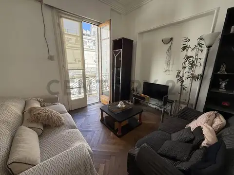 VENTA  4 AMBIENTES en SEXTO PISO CON BAULERA