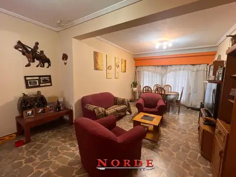 Depto Tipo Casa en Venta en Mataderos, USD 179.000