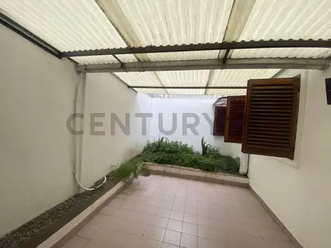 VENTA PH 3 AMBIENTES CON PATIO - BERNAL ESTE , ALTOS DE BERNAL