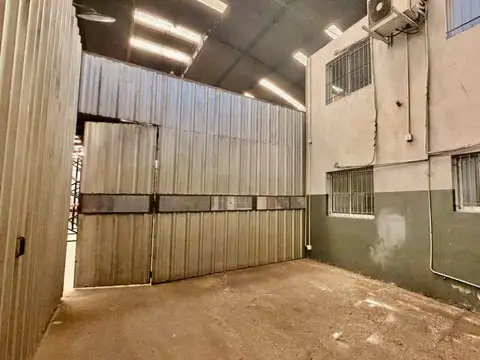 Galpon en Alquiler en Sarandí, $ 7.000.000