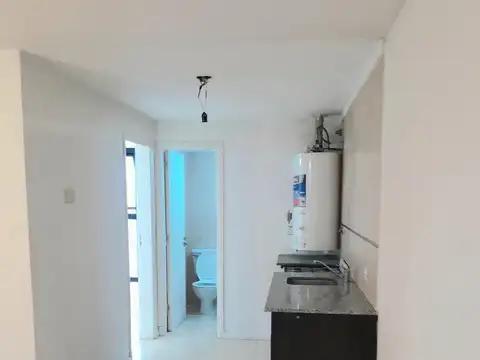 Depto Tipo Casa en Venta en Pompeya, USD 55.000