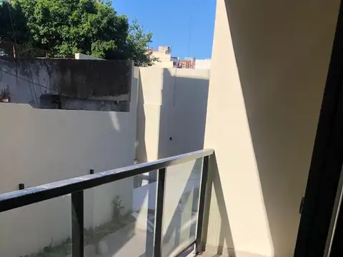 1 amb, 35m2 balcón.  A ESTRENAR