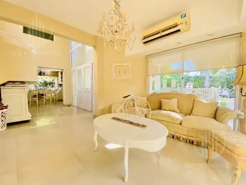 Casa en Venta en Venado, USD 195.000