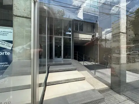 Pellegrini 1900, Piso 2