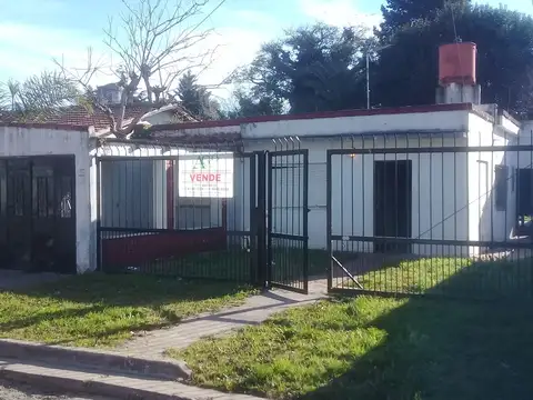 Casa a mts de la Estacion 