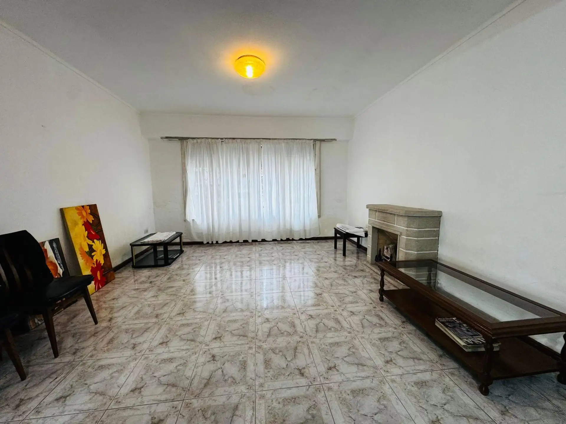 Casa 4 amb con 3 dorm, quincho y garage — Chauvin, 204 m² cubiertos