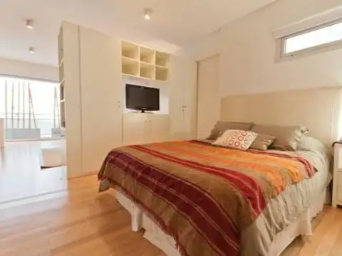 1 AMBIENTE | Juncal al 800