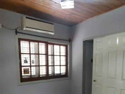 Depto Tipo Casa en Venta 40 años