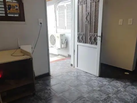 Depto Tipo Casa 4 ambientes con 3 baños