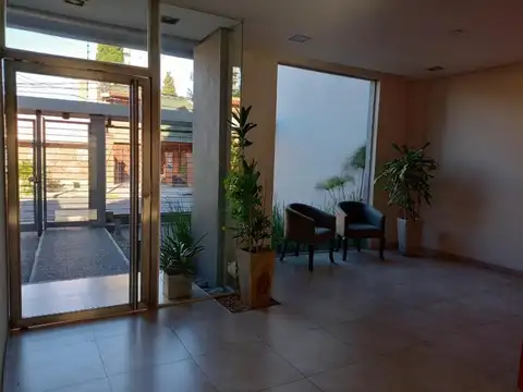 Almte. Brown 1000, Piso 4