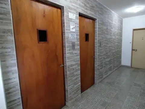 Chiozza 2200, Piso 3