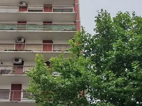 DEPARTAMENTO EN VENTA CUATRO AMBIENTES SANTA FE AL 2600