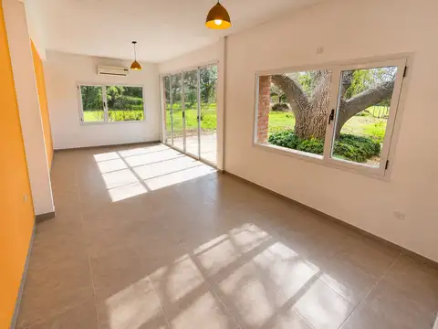 Casa en Alquiler en Los Pinos, USD 1.500.000