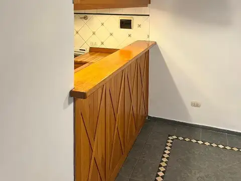 Casa en Alquiler con 1 cochera
