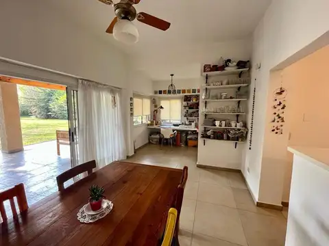 Casa en Venta en Castelar, USD 190.000