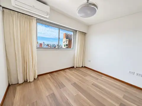 Departamento de dos dormitorios con cochera - San juan 2638