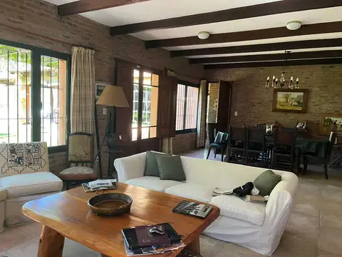 Casa en Alquiler Temporal de 4 dormitorios